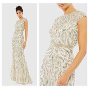 NWT Mac Duggal 5532 Embellished Illusion Cap Sleeve Column Gown Size 4